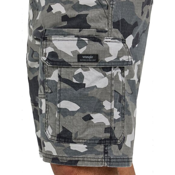 Wrangler Men's and Big Men's Stretch Cargo Shorts, Size 42, 10” inseam, Camo - Picture 3 of 5